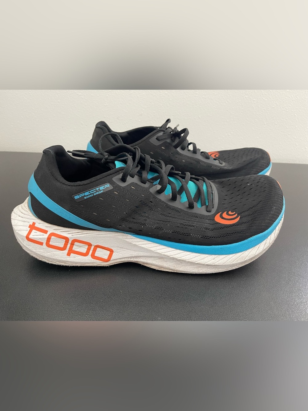 Men's Topo Specter Running Shoes in Black/Blue